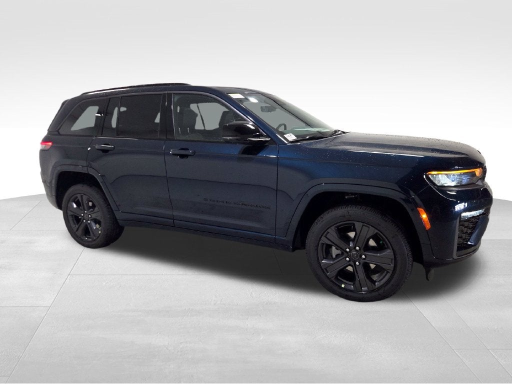 2027 Jeep Grand Cherokee Limited Reserve