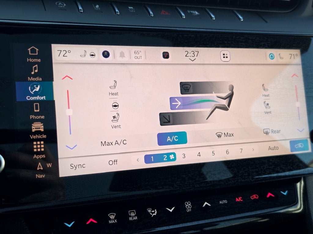 2027 Jeep Grand Cherokee Limited Reserve