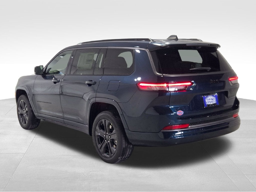 2027 Jeep Grand Cherokee L Limited Reserve