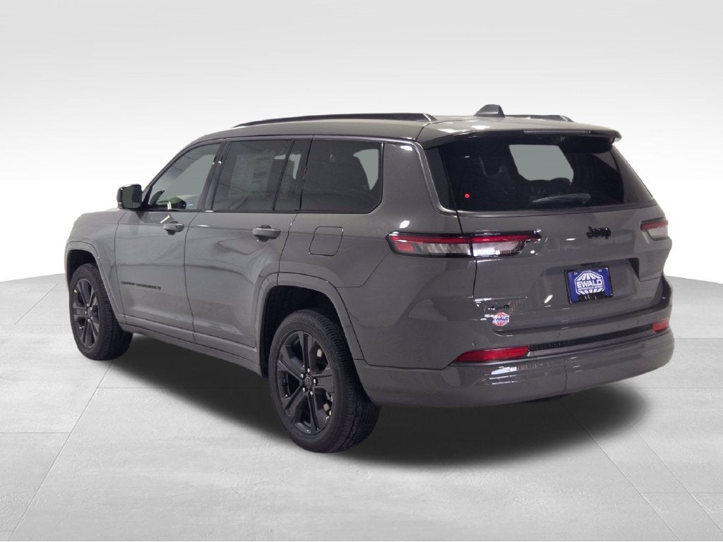 2027 Jeep Grand Cherokee L Limited Reserve
