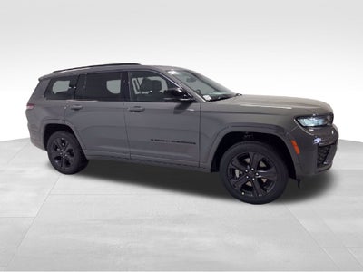 2027 Jeep Grand Cherokee L Limited Reserve