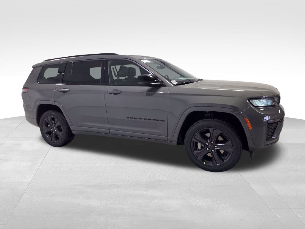 2027 Jeep Grand Cherokee L Limited Reserve