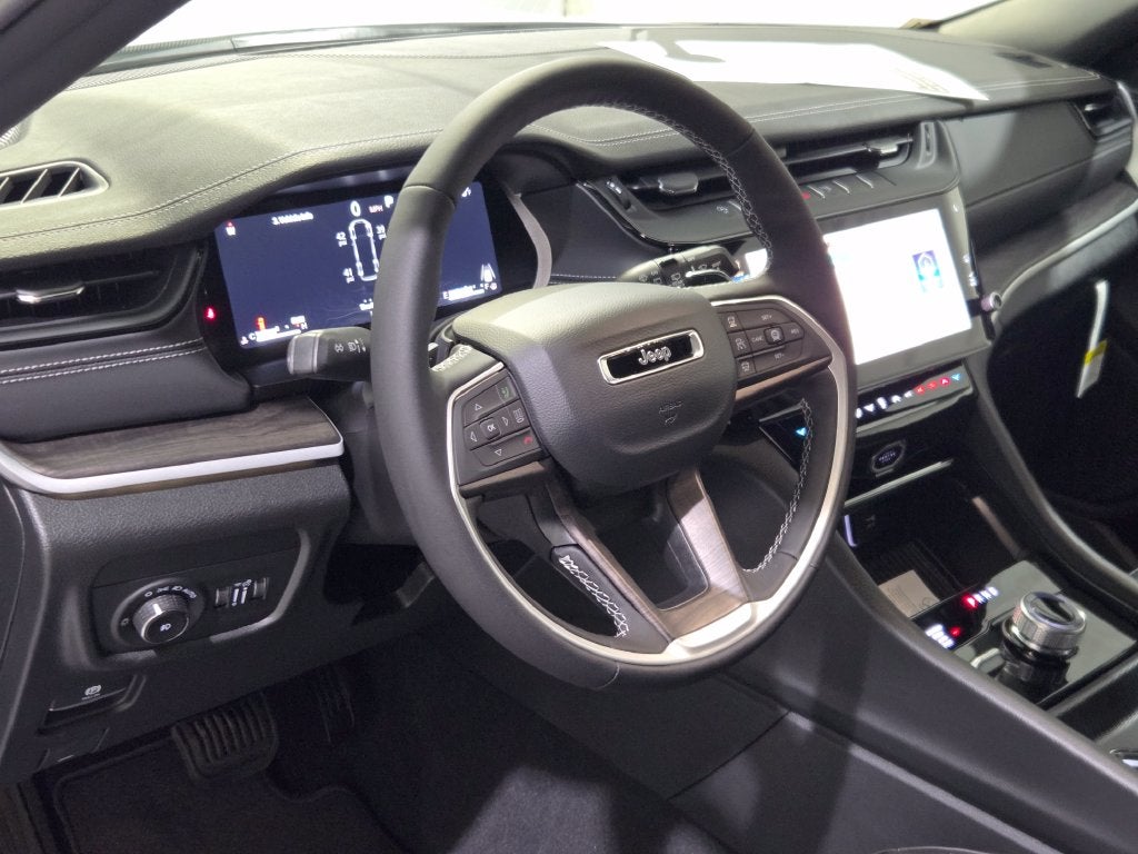2027 Jeep Grand Cherokee L Limited