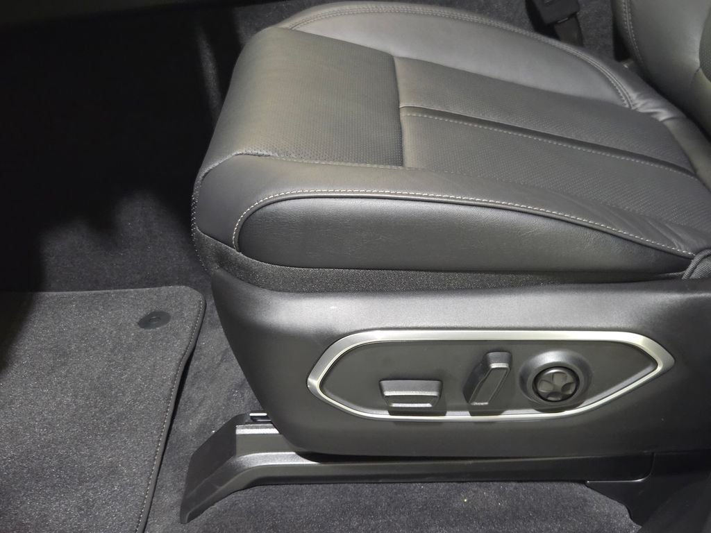 2026 Jeep Grand Wagoneer L Limited Reserve