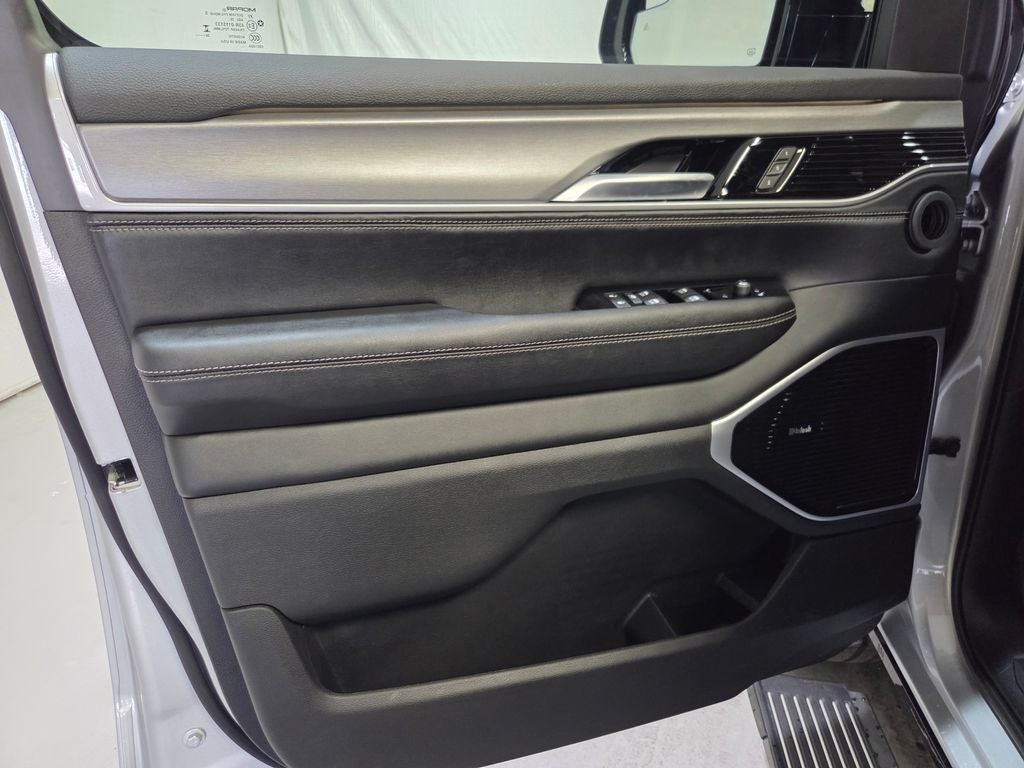 2026 Jeep Grand Wagoneer L Limited Reserve