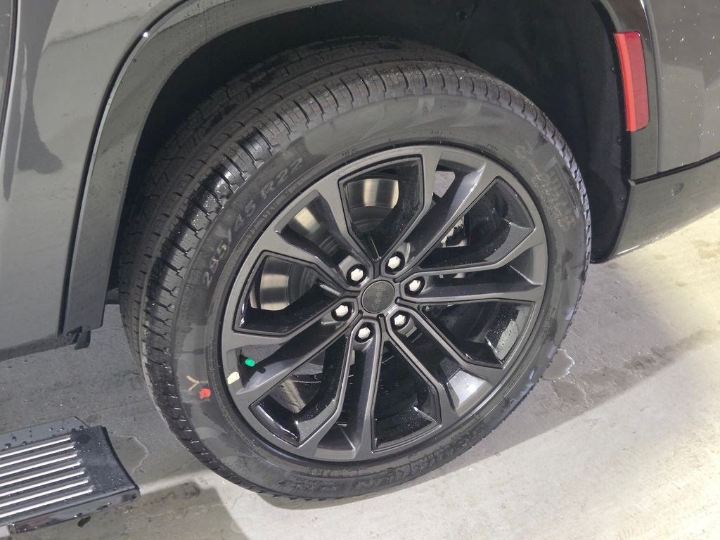 2026 Jeep Grand Wagoneer L Summit Reserve