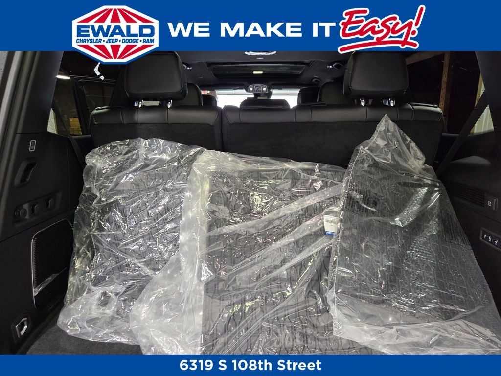 2026 Jeep Grand Wagoneer Limited Reserve