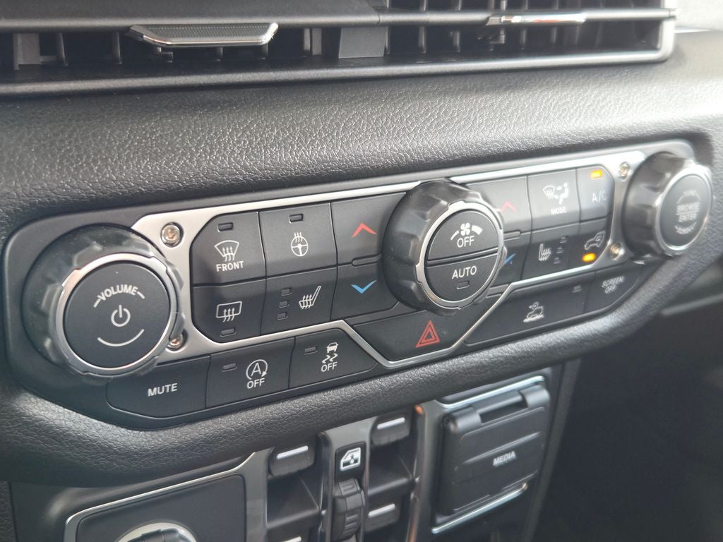 2026 Jeep Gladiator Sport S