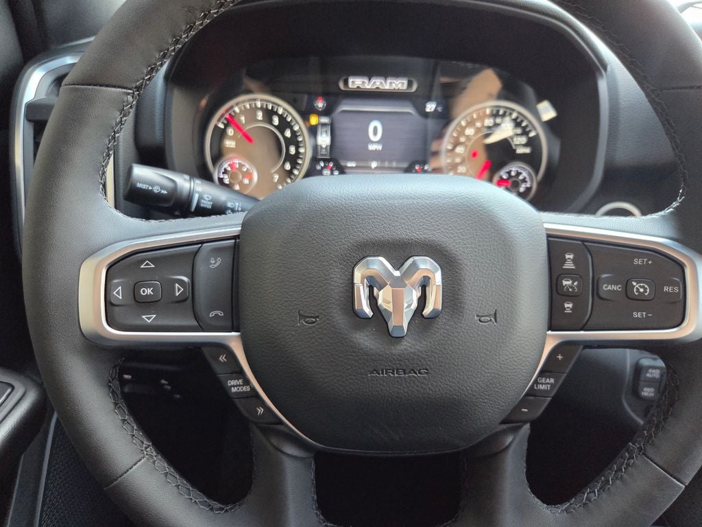 2027 RAM 1500 Big Horn/Lone Star