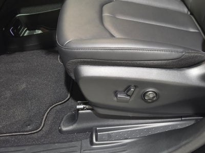 2027 Chrysler Pacifica LX