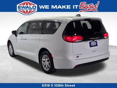 2026 Chrysler Voyager LX