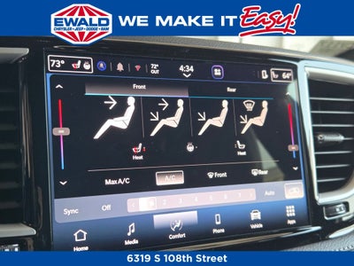 2027 Chrysler Pacifica Select