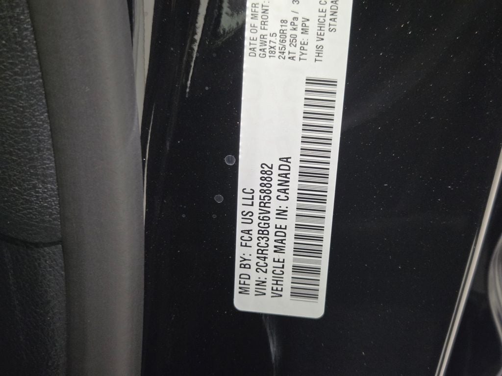 2027 Chrysler Pacifica Select