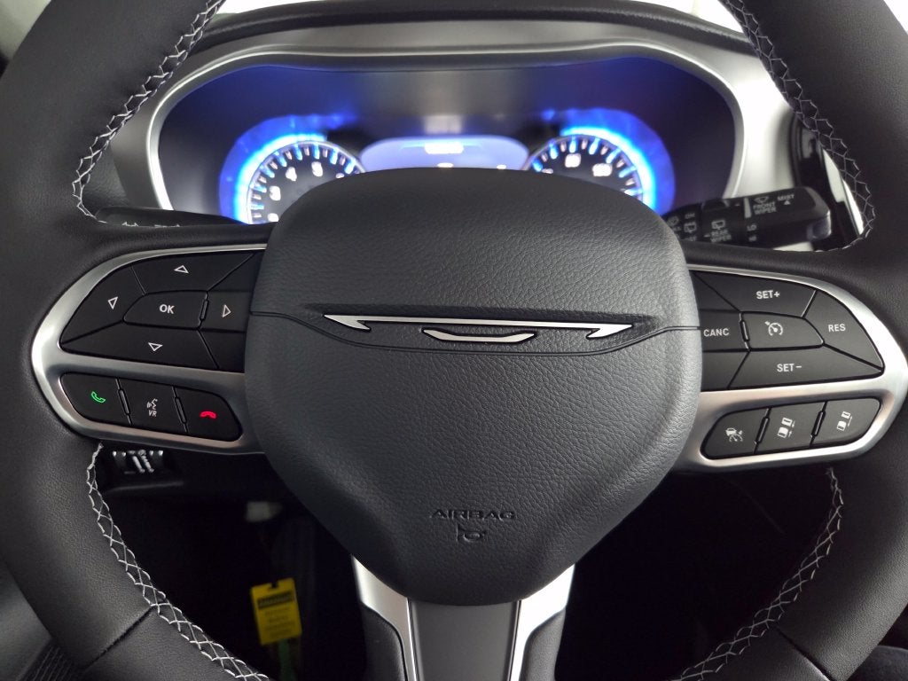 2027 Chrysler Pacifica Limited