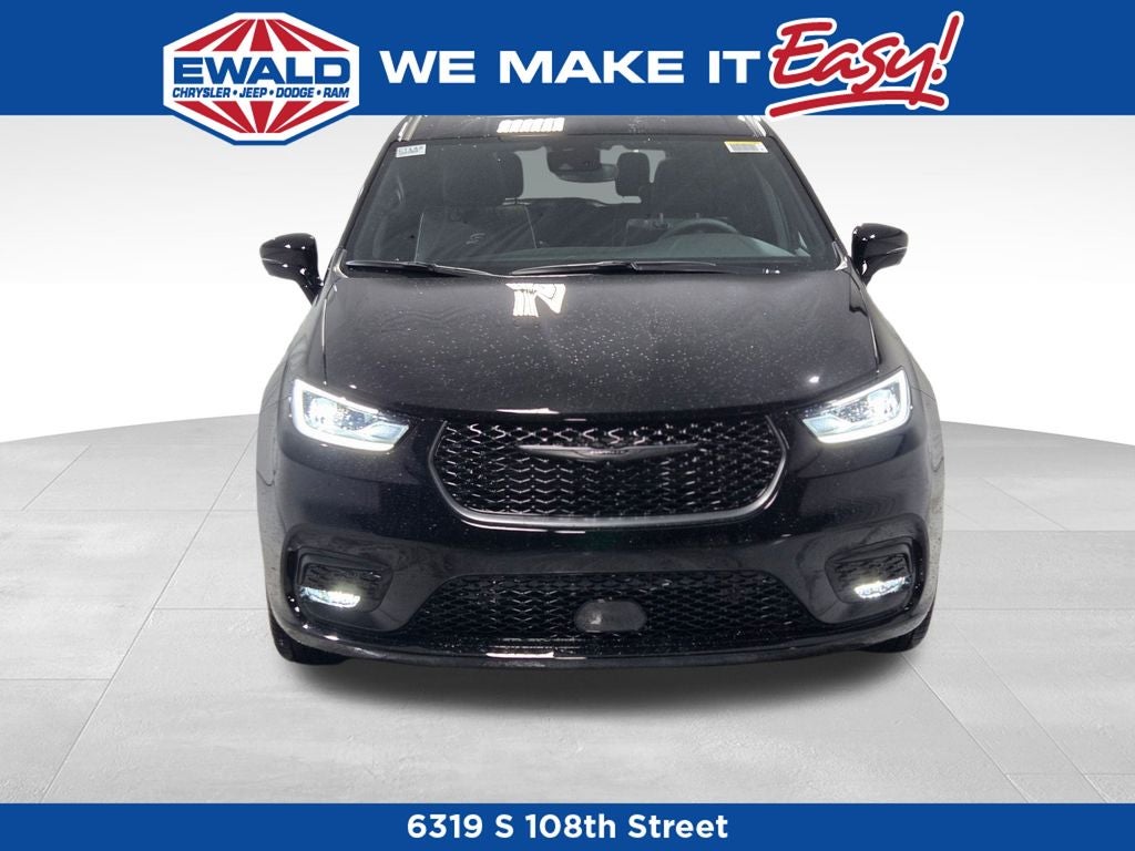 2026 Chrysler Pacifica Limited