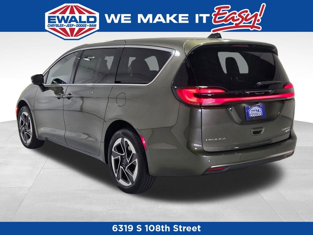 2027 Chrysler Pacifica Limited