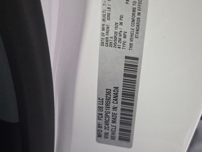 2027 Chrysler Pacifica Pinnacle