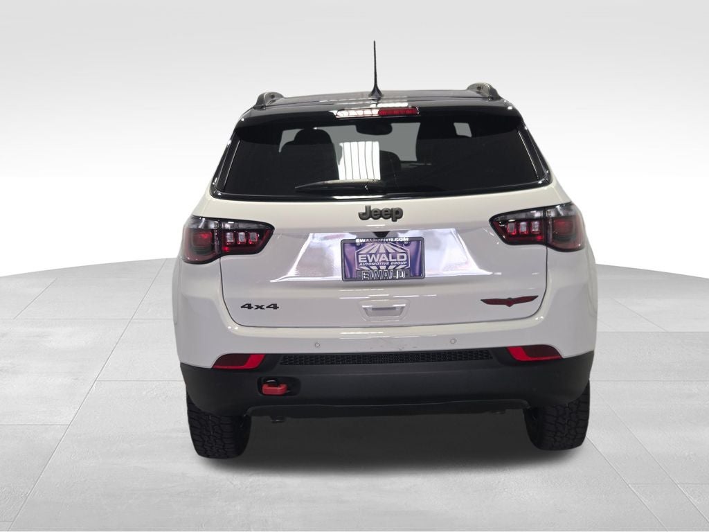 2026 Jeep Compass Trailhawk