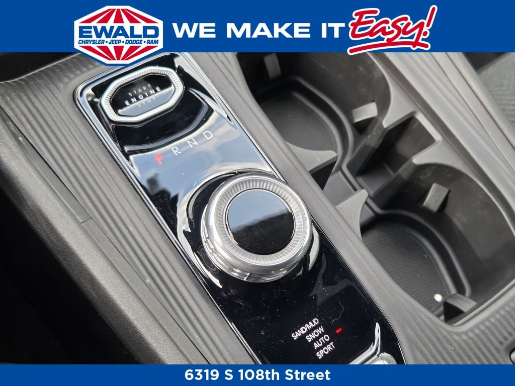 2026 Jeep Cherokee Laredo