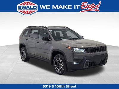 2026 Jeep Cherokee Laredo