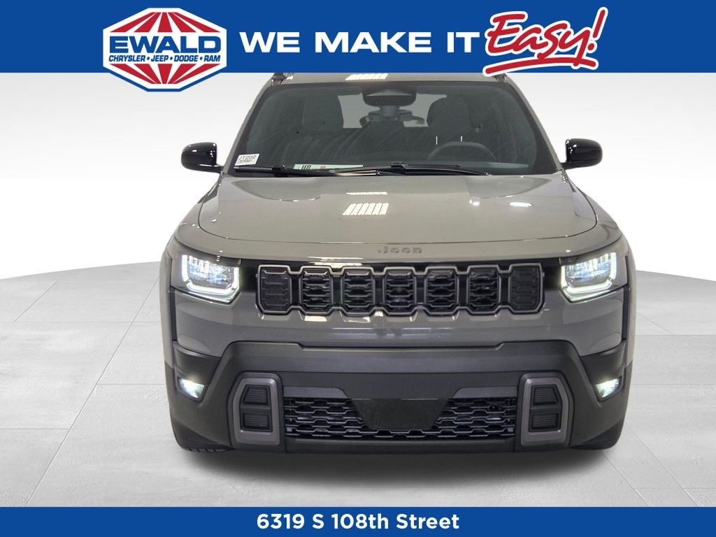 2026 Jeep Cherokee Laredo
