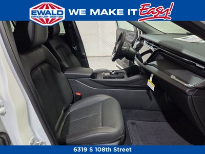 2026 Jeep Cherokee Overland