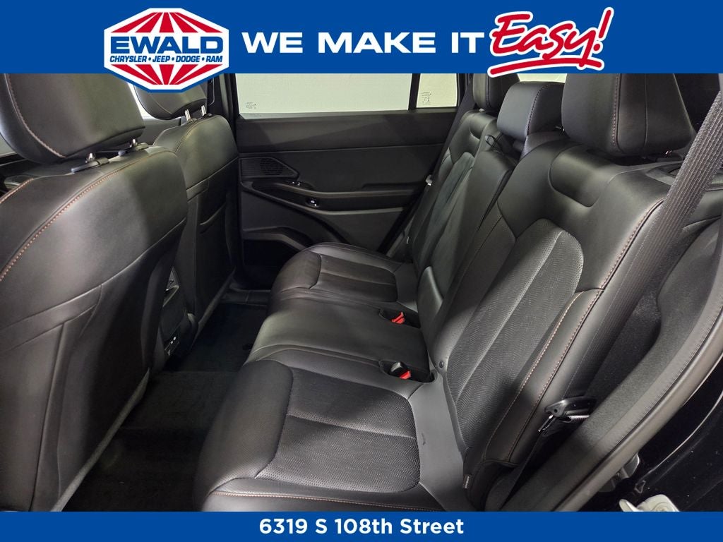 2026 Jeep Cherokee Overland