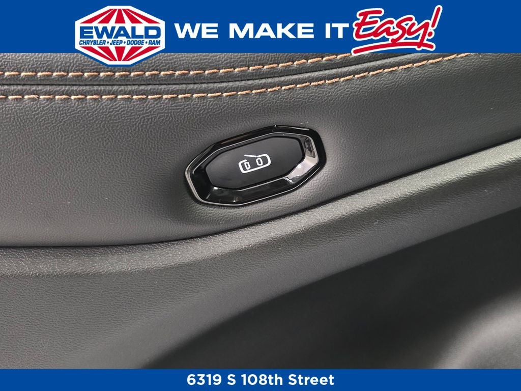 2026 Jeep Cherokee Overland