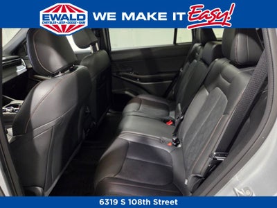 2026 Jeep Cherokee Overland