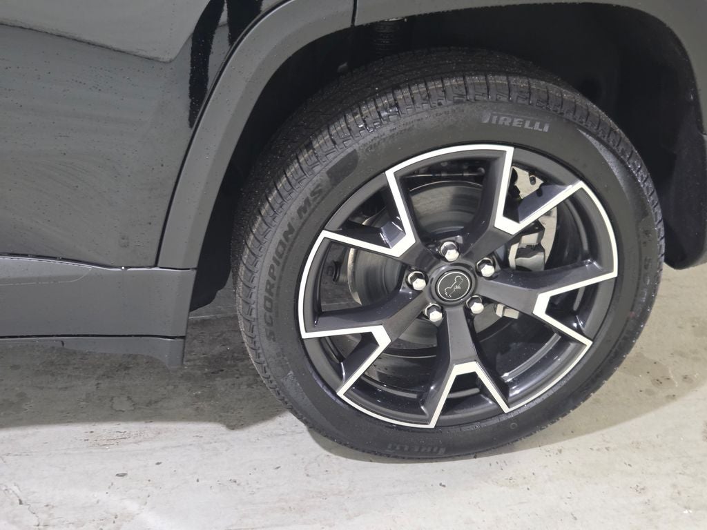 2026 Jeep Cherokee Overland