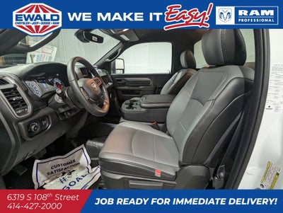 2023 RAM 2500 Tradesman Service Body