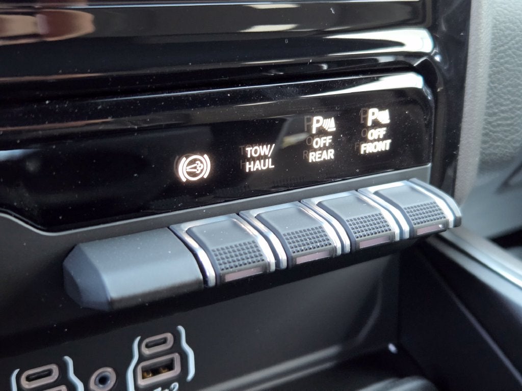 2027 RAM 2500 Big Horn